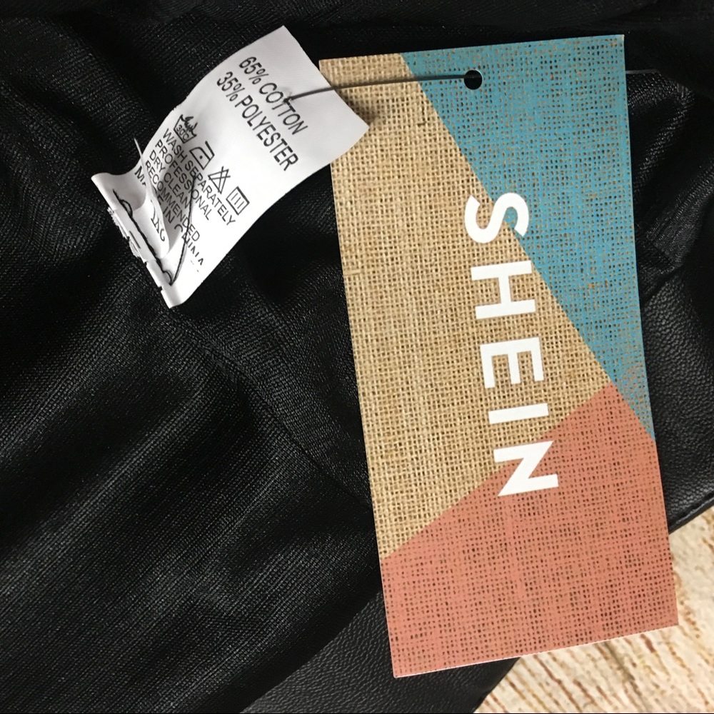SHEIN Black Faux Alligator Zippered Mini Skirt - Picture 8 of 8